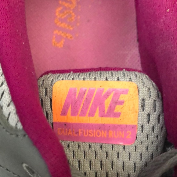 Nike Dual Fusion Run 2 Running Athletic Shoes - Picture 4 of 8